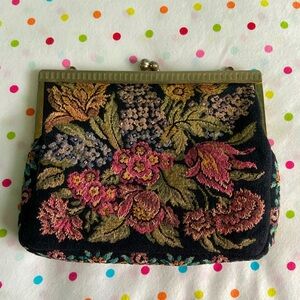 Gorgeous Vintage Walborg Floral Embroidery Clutch Purse